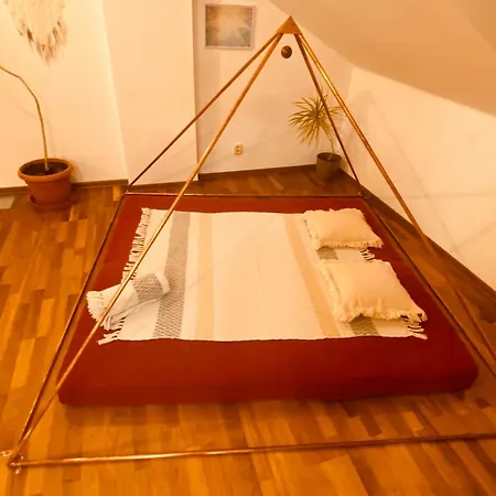 Pyramida & Sauna Relax Проживание в семье *